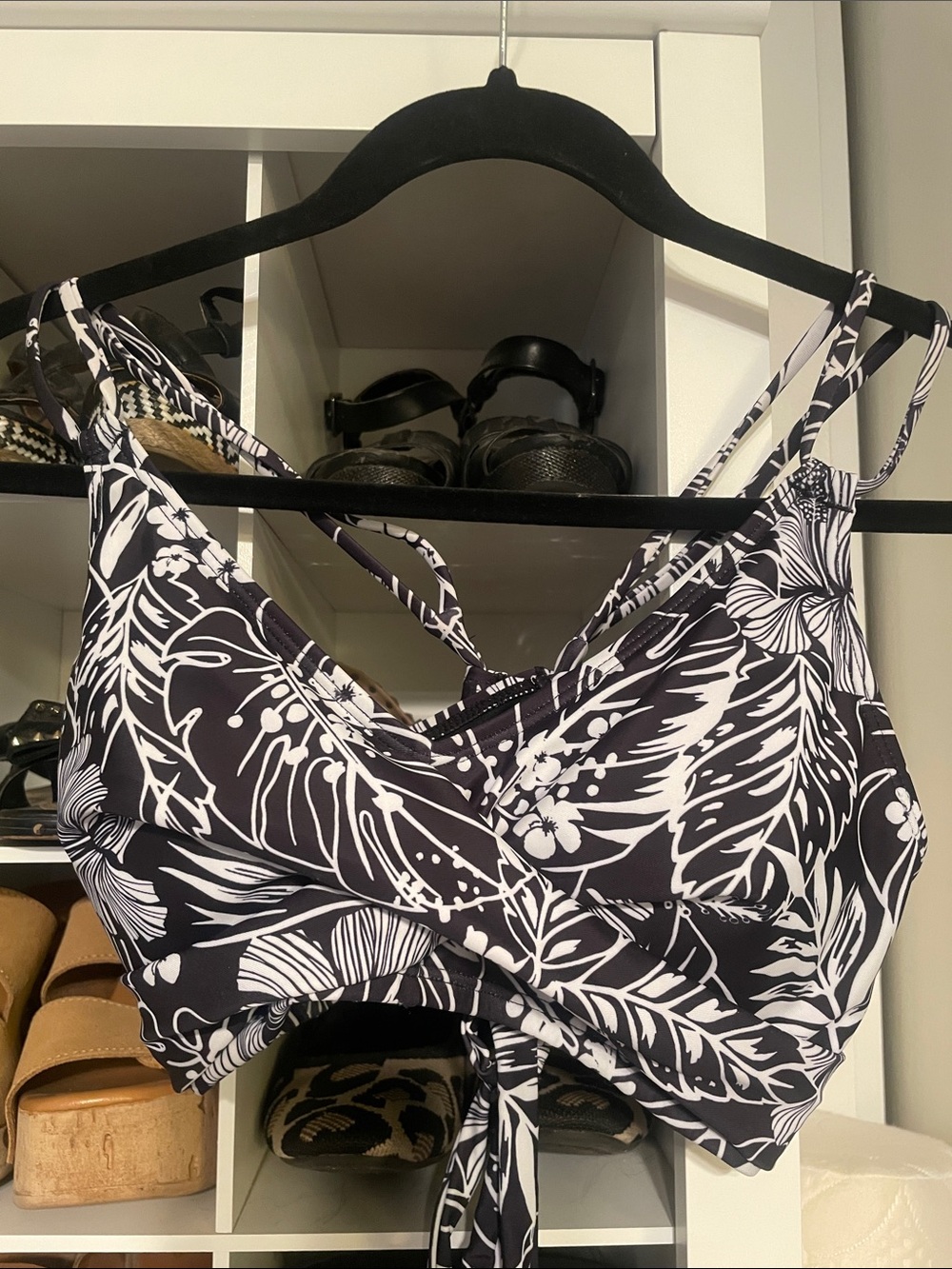 Black & White Tropical Print Swim Top